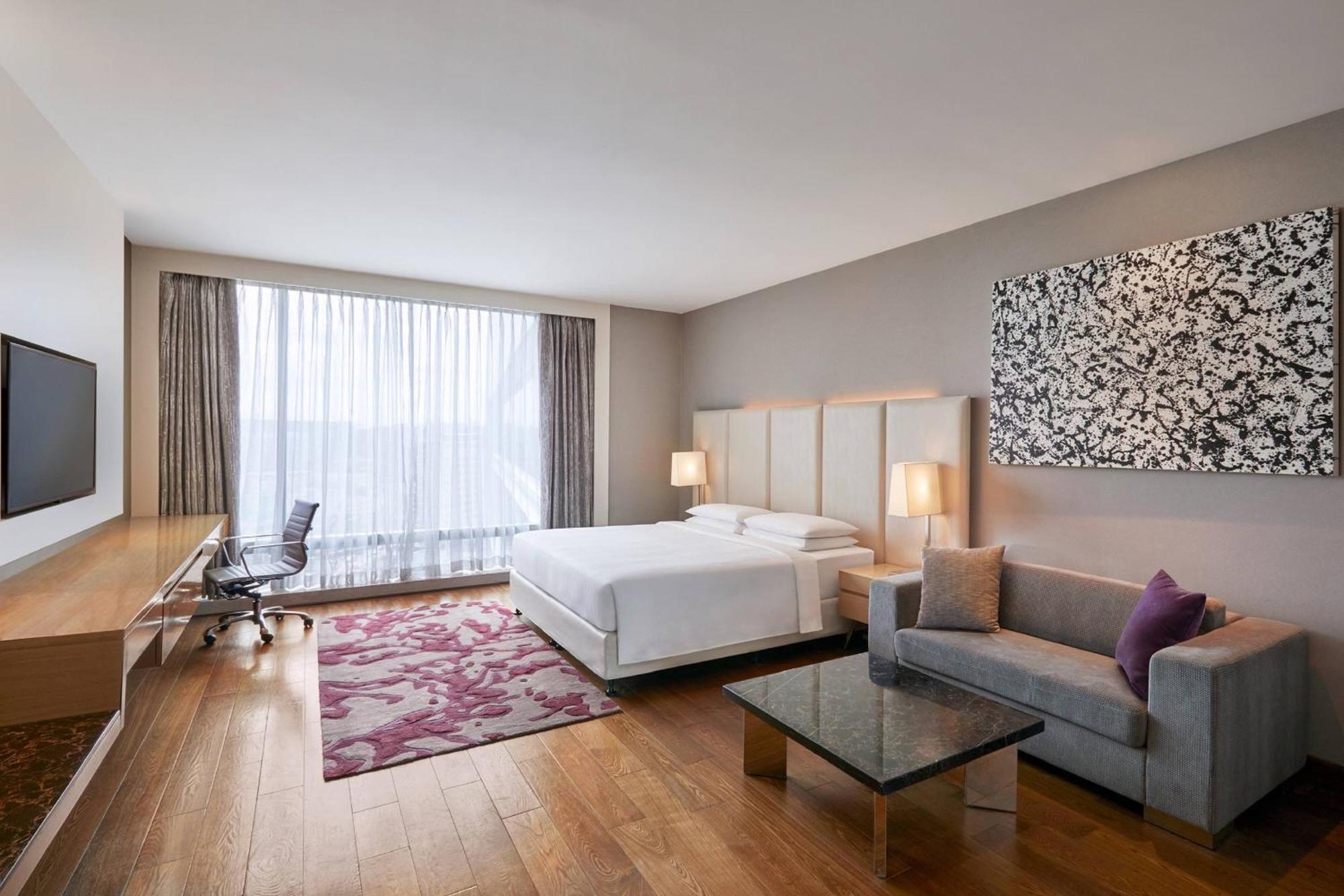 Marriott Executive Apartments Hyderabad Exterior photo