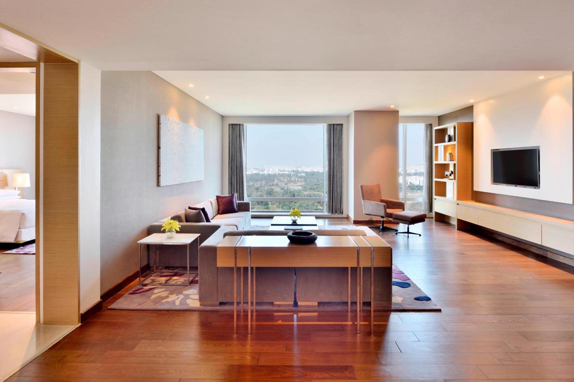 Marriott Executive Apartments Hyderabad Exterior photo