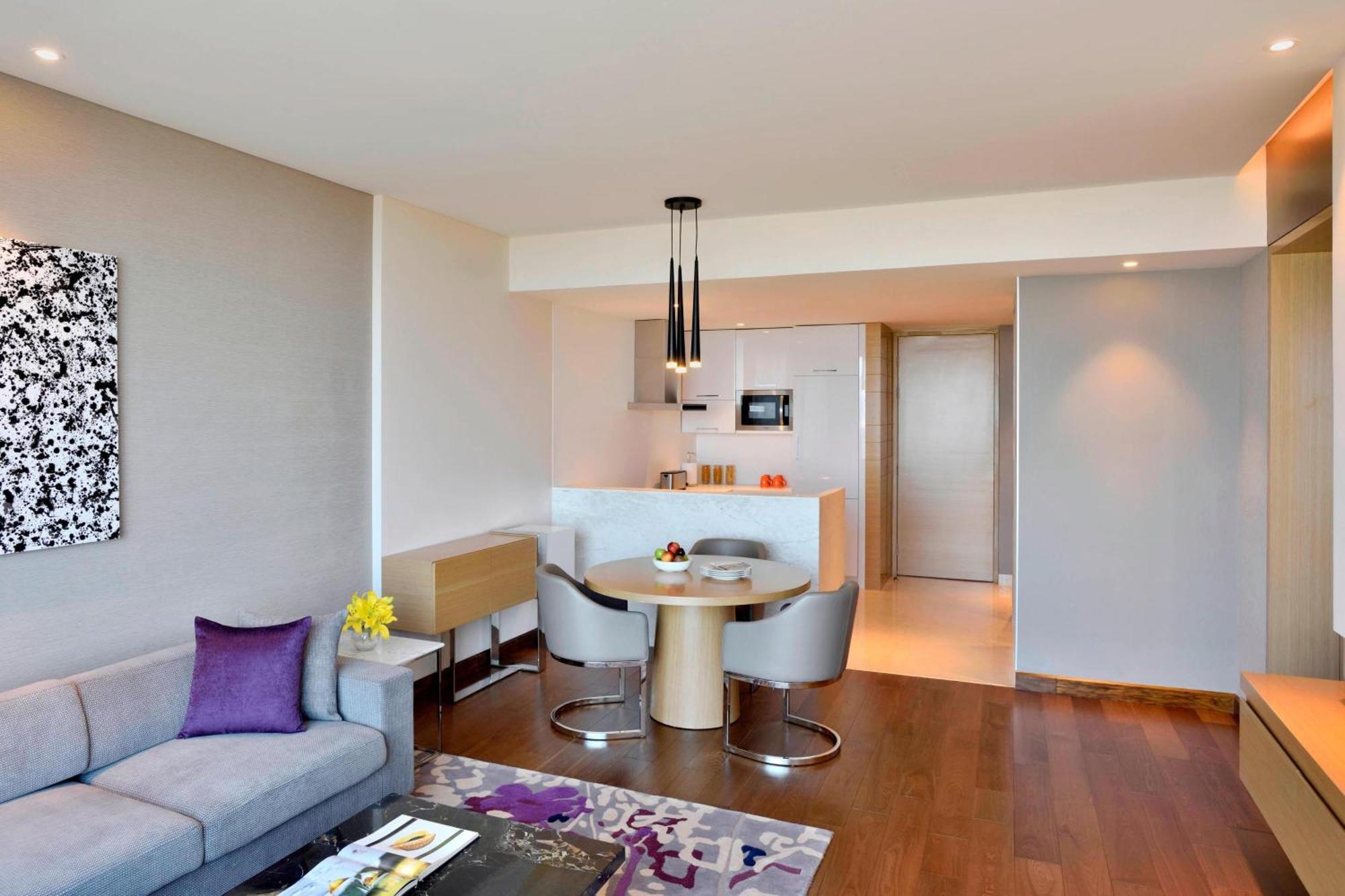 Marriott Executive Apartments Hyderabad Exterior photo