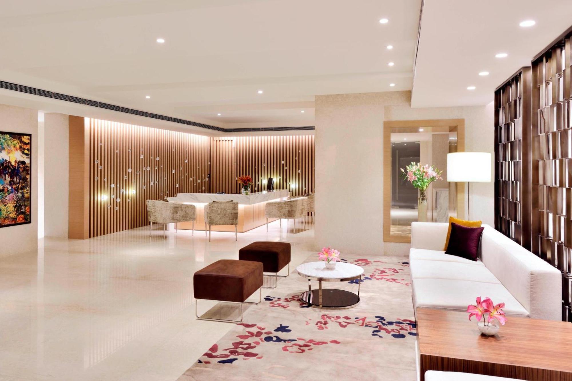Marriott Executive Apartments Hyderabad Exterior photo
